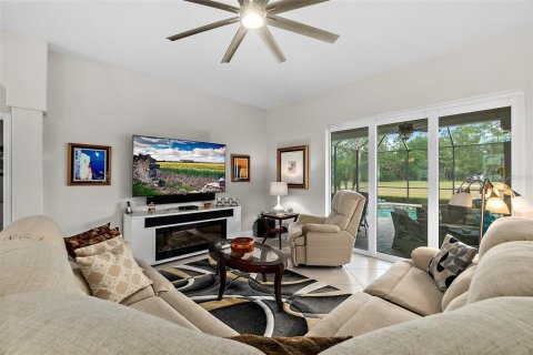 Casa en venta en New Smyrna Beach, Florida, 3 dormitorios, 213.68 m2 № 1675892 - foto 12