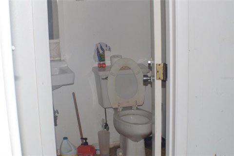 Immobilier commercial à vendre à Englewood, Floride: 112.13 m2 № 1903143 - photo 7