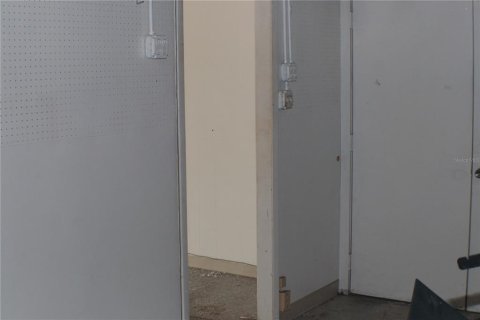 Immobilier commercial à vendre à Englewood, Floride: 112.13 m2 № 1903143 - photo 4