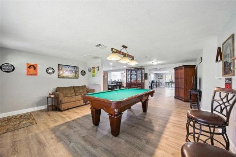 Casa en venta en New Port Richey, Florida, 4 dormitorios, 220.18 m2 № 1910849 - foto 6