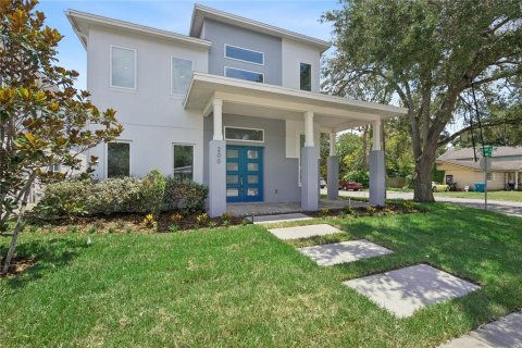 Casa en venta en Orlando, Florida, 4 dormitorios, 293.57 m2 № 2102681 - foto 2
