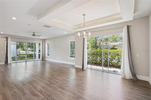 Casa en venta en Orlando, Florida, 4 dormitorios, 293.57 m2 № 2102681 - foto 10