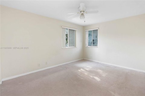 Adosado en venta en Weston, Florida, 4 dormitorios, 171.96 m2 № 1984440 - foto 27