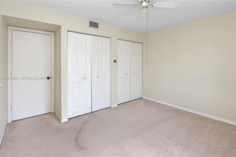 Adosado en venta en Weston, Florida, 4 dormitorios, 171.96 m2 № 1984440 - foto 26