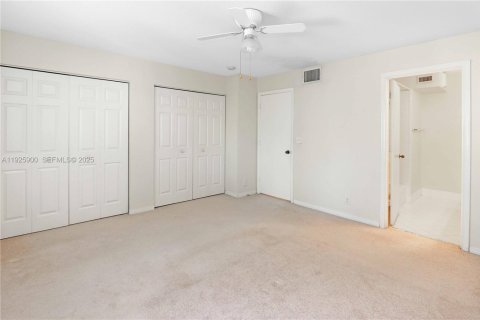 Adosado en venta en Weston, Florida, 4 dormitorios, 171.96 m2 № 1984440 - foto 20