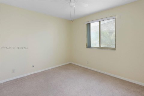 Adosado en venta en Weston, Florida, 4 dormitorios, 171.96 m2 № 1984440 - foto 17