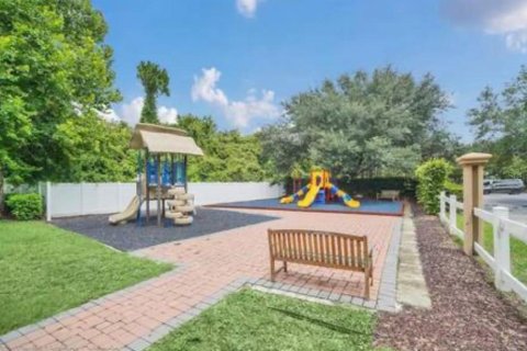 Townhouse in Kissimmee, Florida 4 bedrooms, 157.38 sq.m. № 1840493 - photo 1