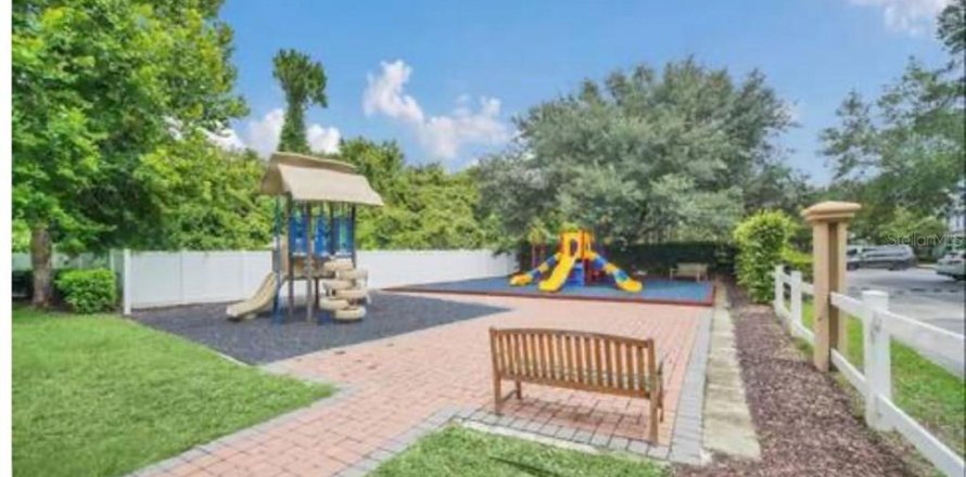 Townhouse in Kissimmee, Florida 4 bedrooms, 157.38 sq.m. № 1840493