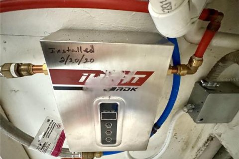 Купить кондоминиум в Кэсселберри, Флорида 7 комнат, 82.22м2, № 1536632 - фото 22