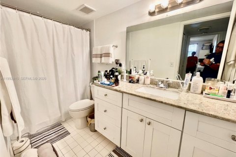 Condominio en alquiler en Doral, Florida, 1 dormitorio, 75.25 m2 № 2056708 - foto 11