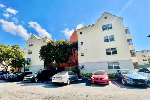 Condominio en alquiler en Doral, Florida, 1 dormitorio, 75.25 m2 № 2056708 - foto 22