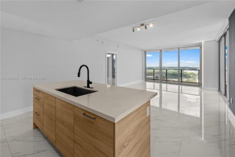 Condominio en venta en North Miami Beach, Florida, 3 dormitorios, 144.65 m2 № 1996203 - foto 15