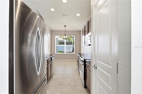 House in Windermere, Florida 3 bedrooms, 158.49 sq.m. № 2237970 - photo 13