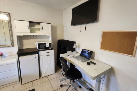 Villa ou maison à louer à Coral Springs, Floride: 1 chambre, 257.06 m2 № 2260686 - photo 8