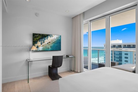 Condo in Miami Beach, Florida, 3 bedrooms  № 1798818 - photo 28