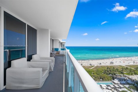 Condo in Miami Beach, Florida, 3 bedrooms  № 1798818 - photo 2