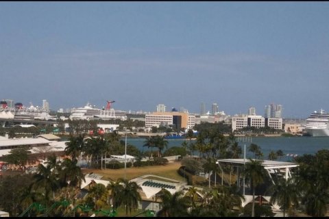 Copropriété à vendre à Miami, Floride: 58.71 m2 № 1871962 - photo 19