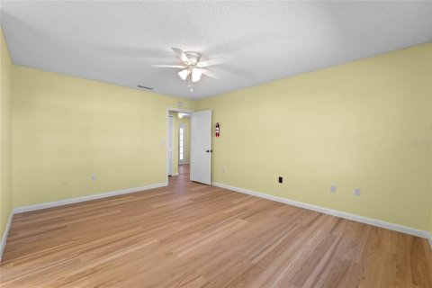 House in Leesburg, Florida 2 bedrooms, 104.05 sq.m. № 1535682 - photo 21
