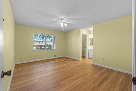 House in Leesburg, Florida 2 bedrooms, 104.05 sq.m. № 1535682 - photo 20