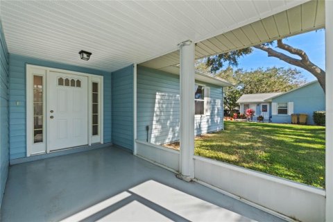 House in Leesburg, Florida 2 bedrooms, 104.05 sq.m. № 1535682 - photo 3