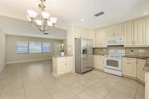 Casa en venta en Sarasota, Florida, 2 dormitorios, 109.44 m2 № 1804057 - foto 11