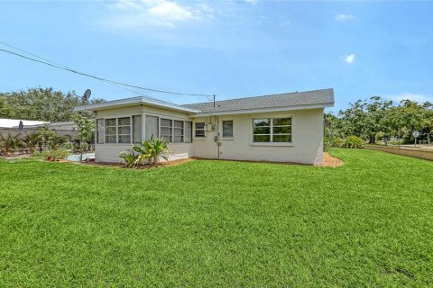 Casa en venta en Sarasota, Florida, 2 dormitorios, 109.44 m2 № 1804057 - foto 28