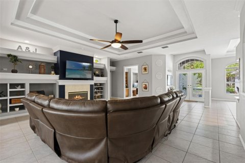 House in Fish Hawk, Florida 3 bedrooms, 264.96 sq.m. № 2420104 - photo 14