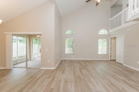 Villa ou maison à louer à Wesley Chapel, Floride: 3 chambres, 168.15 m2 № 2427527 - photo 6