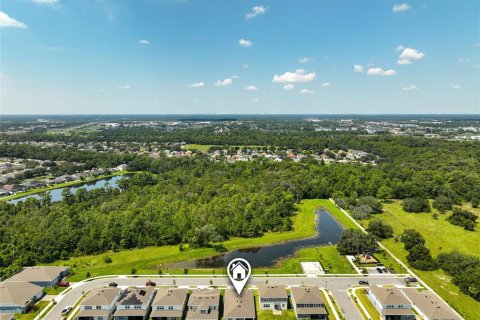 Casa en venta en Orlando, Florida, 3 dormitorios, 193.61 m2 № 1919605 - foto 3