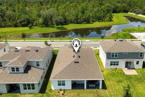 Casa en venta en Orlando, Florida, 3 dormitorios, 193.61 m2 № 1919605 - foto 2