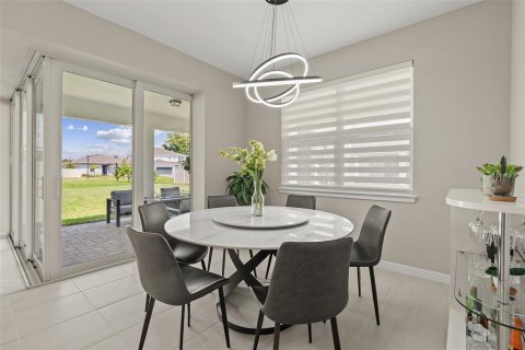 Casa en venta en Orlando, Florida, 3 dormitorios, 193.61 m2 № 1919605 - foto 12
