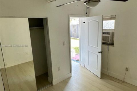 Villa ou maison à louer à Dania Beach, Floride: 2 chambres, 143.16 m2 № 2055680 - photo 7