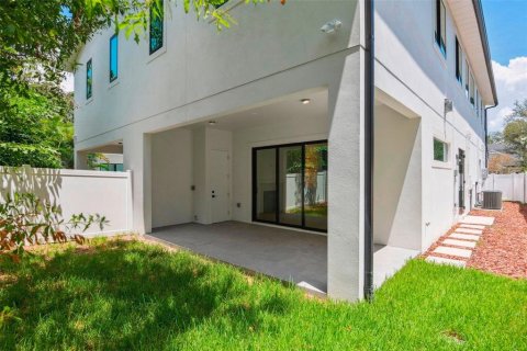 Touwnhouse à vendre à Tampa, Floride: 4 chambres, 250.84 m2 № 1900523 - photo 25