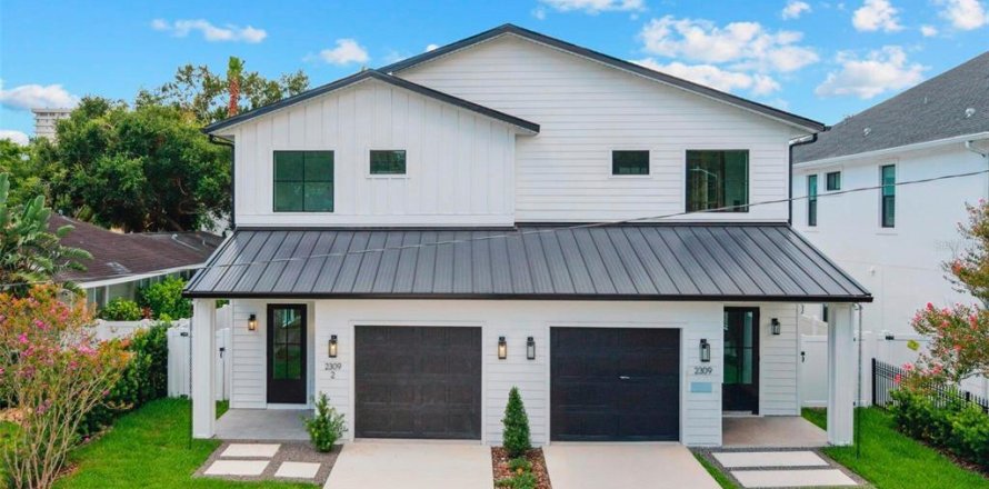 Touwnhouse à Tampa, Floride 4 chambres, 250.84 m2 № 1900523