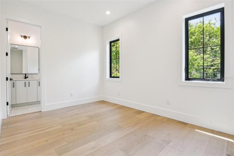 Touwnhouse à vendre à Tampa, Floride: 4 chambres, 250.84 m2 № 1900523 - photo 22