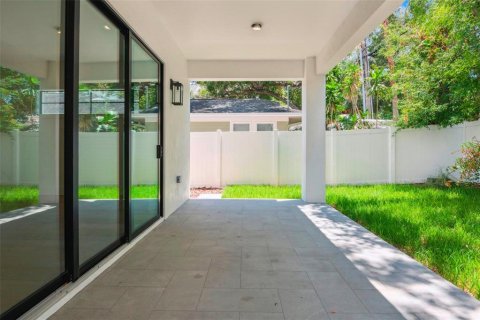 Touwnhouse à vendre à Tampa, Floride: 4 chambres, 250.84 m2 № 1900523 - photo 24