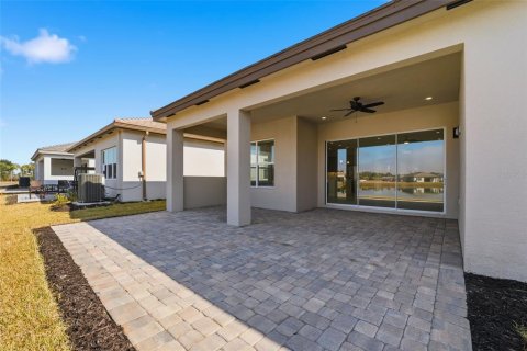 Casa en venta en Wesley Chapel, Florida, 3 dormitorios, 205.22 m2 № 2099441 - foto 28