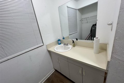 Casa en alquiler en Tampa, Florida, 3 dormitorios, 83.8 m2 № 1821124 - foto 7