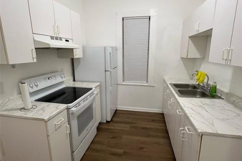 Casa en alquiler en Tampa, Florida, 3 dormitorios, 83.8 m2 № 1821124 - foto 5