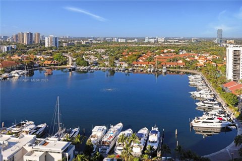 Condo in Aventura, Florida, 2 bedrooms  № 1759206 - photo 14