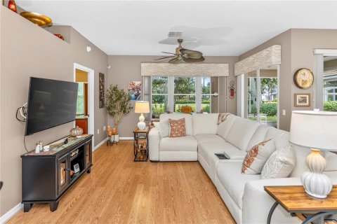 Villa ou maison à vendre à DeBary, Floride: 3 chambres, 159.7 m2 № 2437251 - photo 11