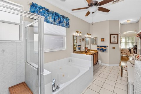 Villa ou maison à vendre à DeBary, Floride: 3 chambres, 159.7 m2 № 2437251 - photo 17