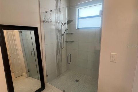 Casa en alquiler en Cape Coral, Florida, 3 dormitorios, 170.48 m2 № 1825347 - foto 13