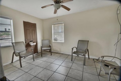 Immobilier commercial à vendre à DeLand, Floride: 1136.01 m2 № 2214405 - photo 17