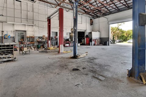 Immobilier commercial à vendre à DeLand, Floride: 1136.01 m2 № 2214405 - photo 10