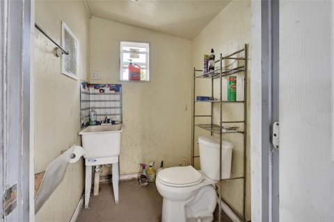 Immobilier commercial à vendre à DeLand, Floride: 1136.01 m2 № 2214405 - photo 20