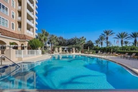 Condominio en venta en Jacksonville, Florida, 3 dormitorios № 2032478 - foto 13