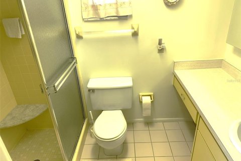 House in Sarasota, Florida 2 bedrooms, 142.33 sq.m. № 1761990 - photo 9
