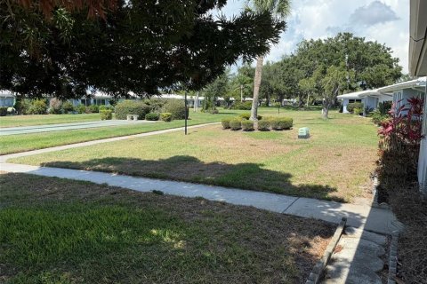 House in Sarasota, Florida 2 bedrooms, 142.33 sq.m. № 1761990 - photo 16