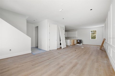 Townhouse in Tampa, Florida 3 bedrooms, 194.82 sq.m. № 1522482 - photo 4